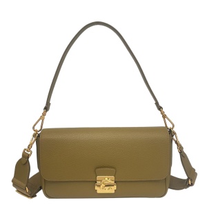 COCCINELLE [110021] премиум класса в бутиках Monte Rosso