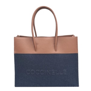 COCCINELLE E1T94180201 377 премиум класса в бутиках Monte Rosso