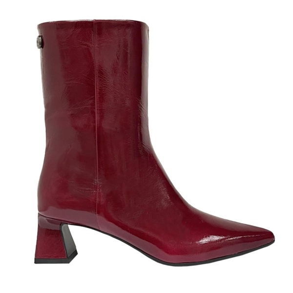 H'ESTIA VENEZIA 4881 премиум класса в бутиках Monte Rosso