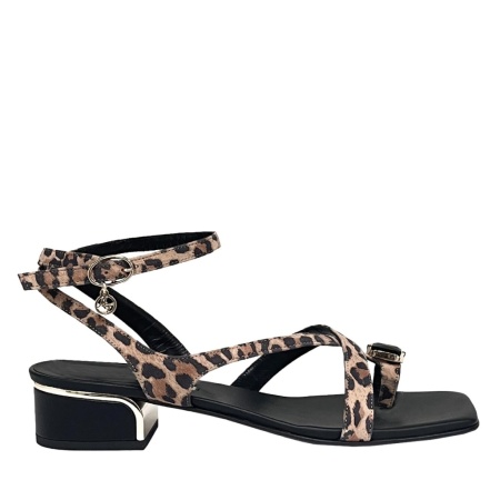 M.FABIANI [105627] премиум класса в бутиках Monte Rosso