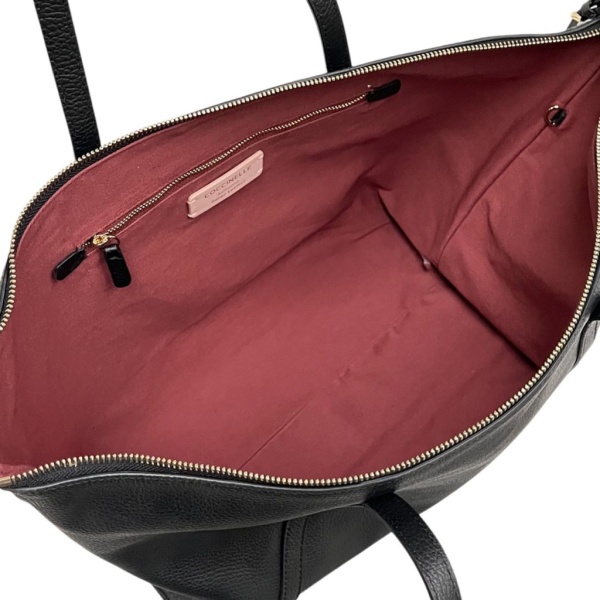 COCCINELLE [110008] премиум класса в бутиках Monte Rosso