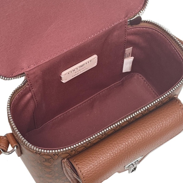 COCCINELLE E5TFN550101 747 премиум класса в бутиках Monte Rosso